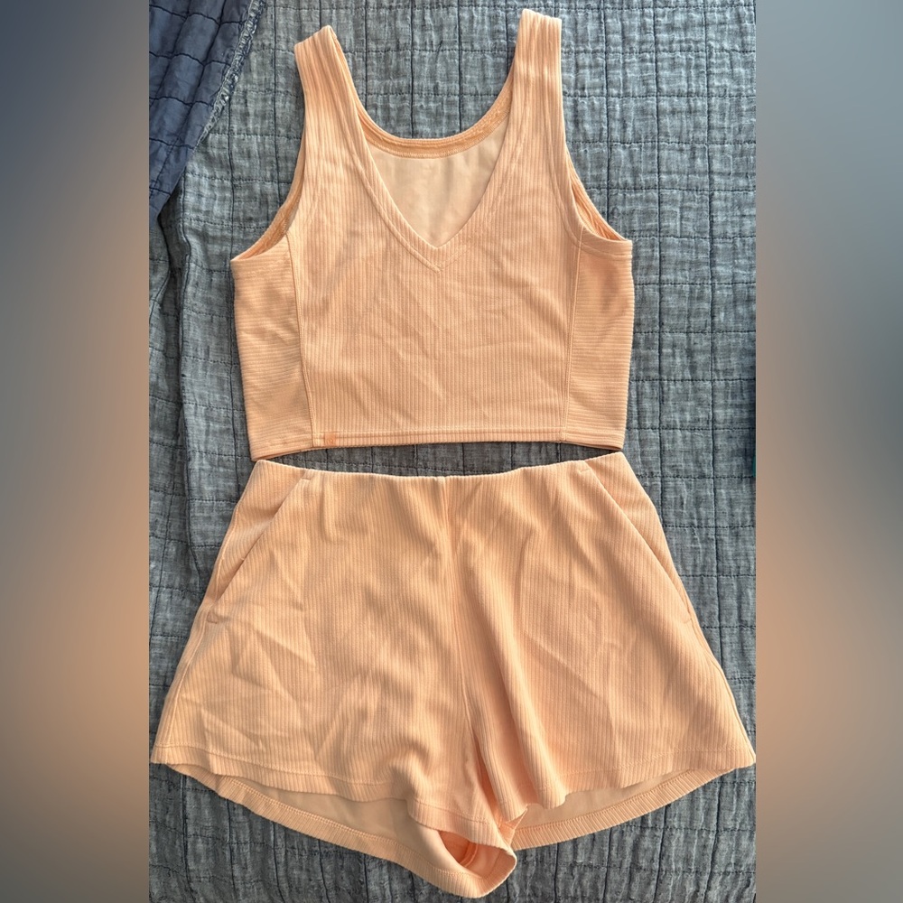 lululemon athletica Peach Bellini Women Shorts
